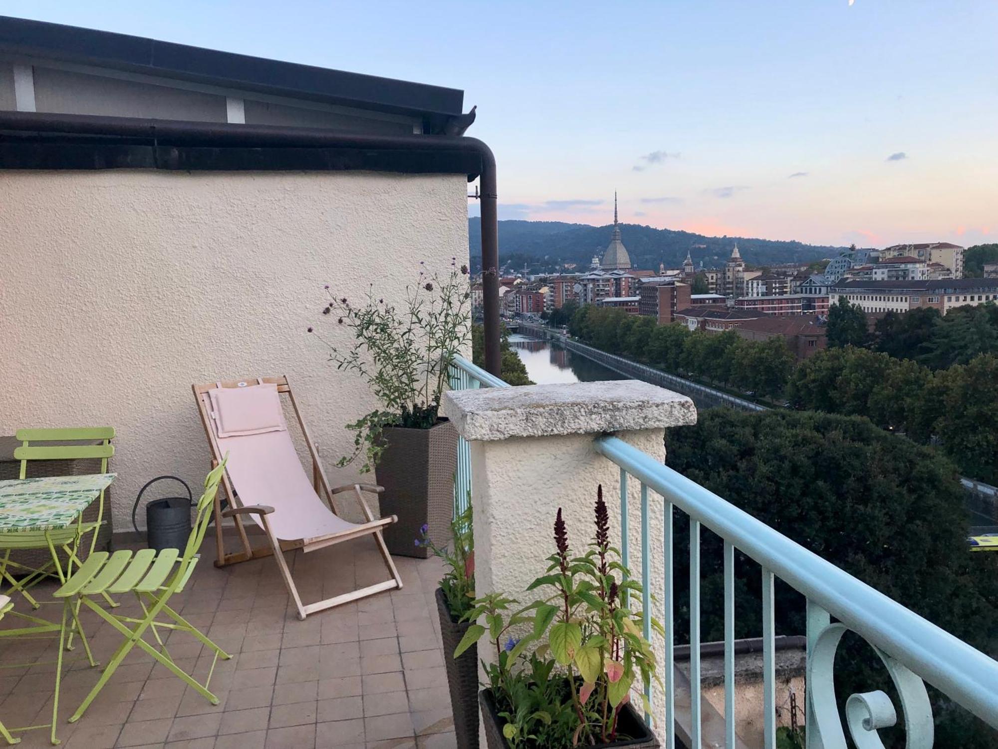 Attico Ellen Terrazza Con Vista Apartment Torino Exterior foto