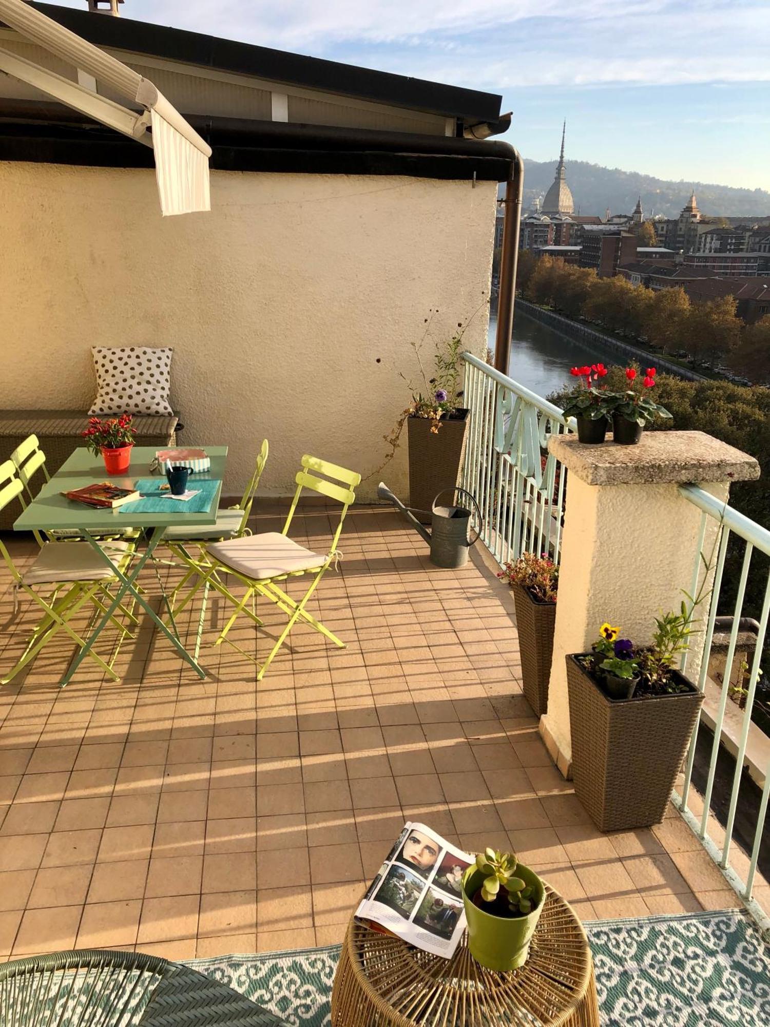 Attico Ellen Terrazza Con Vista Apartment Torino Exterior foto